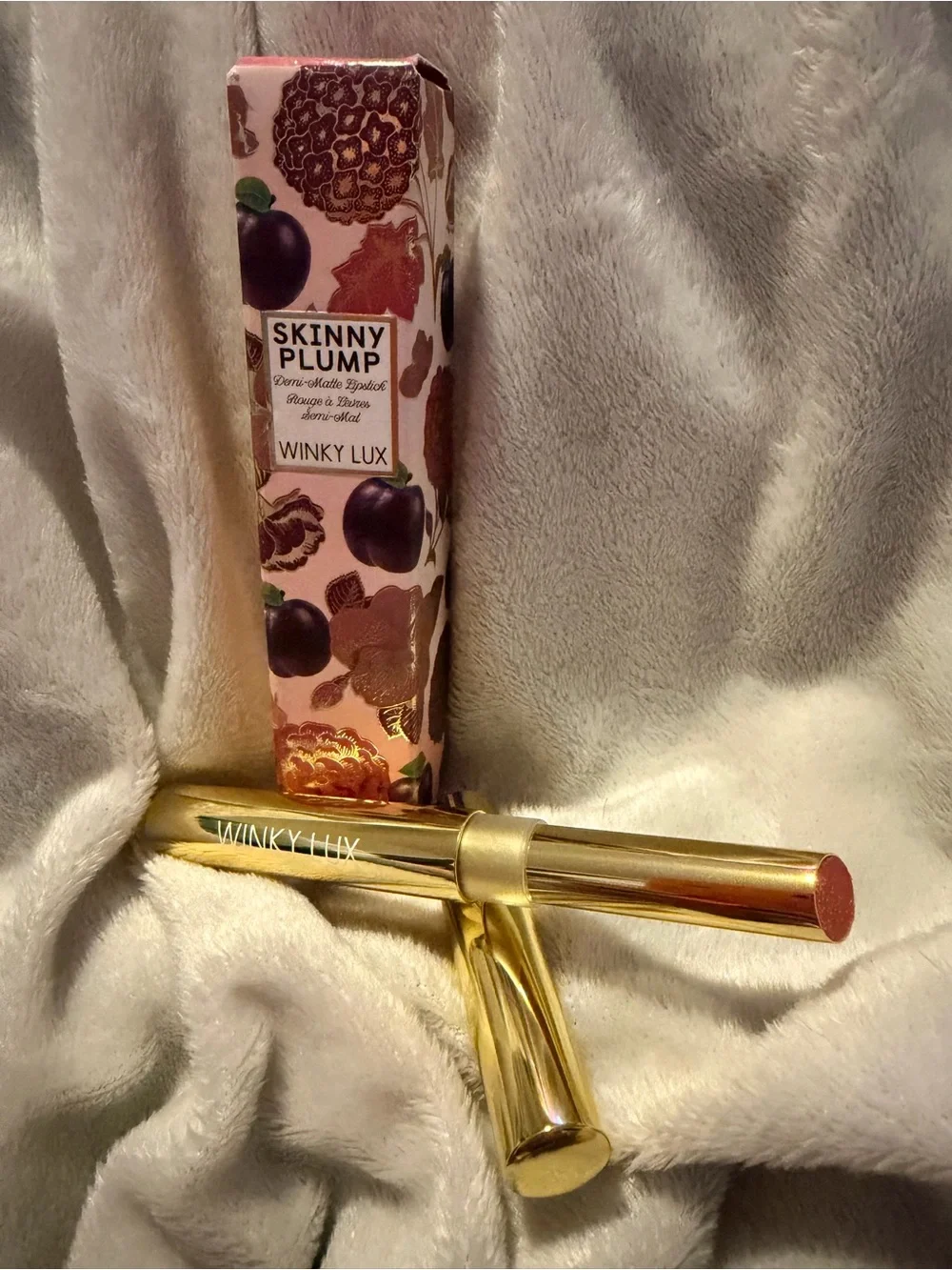 Winky Lux Skinny Plump “Rose Hotel”